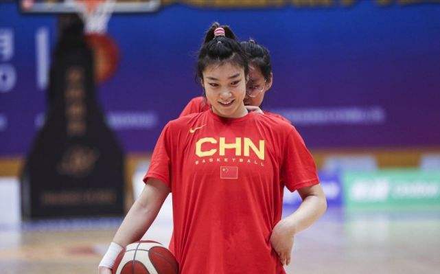 中国女篮队员名单 中国女篮队员名单及身高